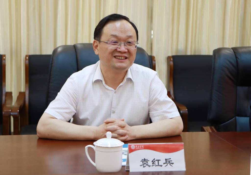 20240507菏泽技师学院来36365官网考察交流 (3).jpg